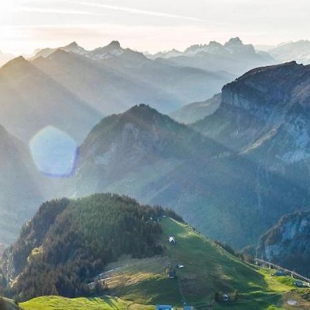 Отель Berggasthaus Gitschenen Изенталь Экстерьер фото
