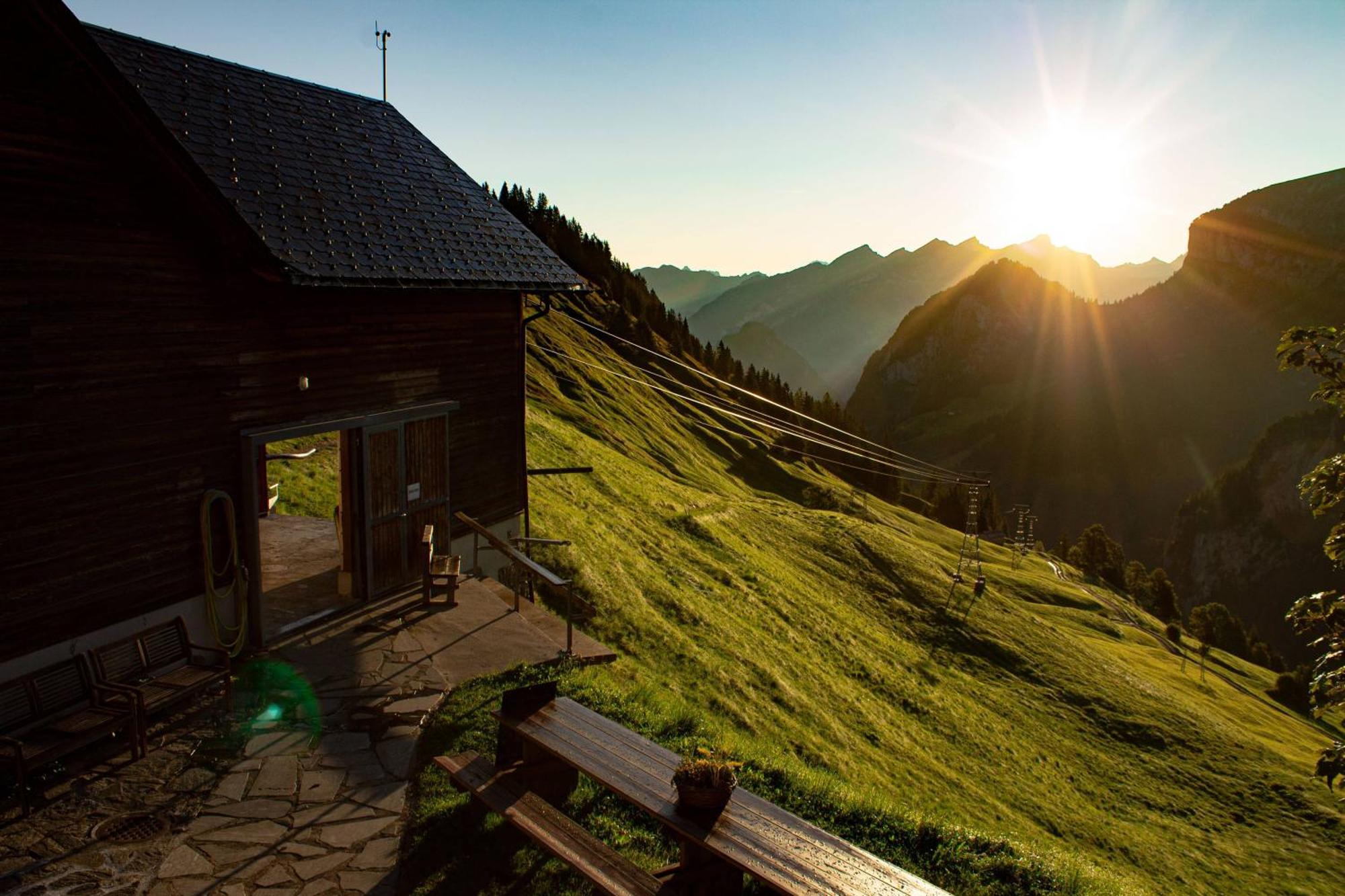 Отель Berggasthaus Gitschenen Изенталь Экстерьер фото
